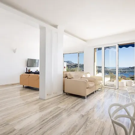 Luxury Floor Sea View In Sur Apartment
