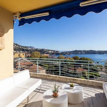 Luxury Floor Sea View In Sur